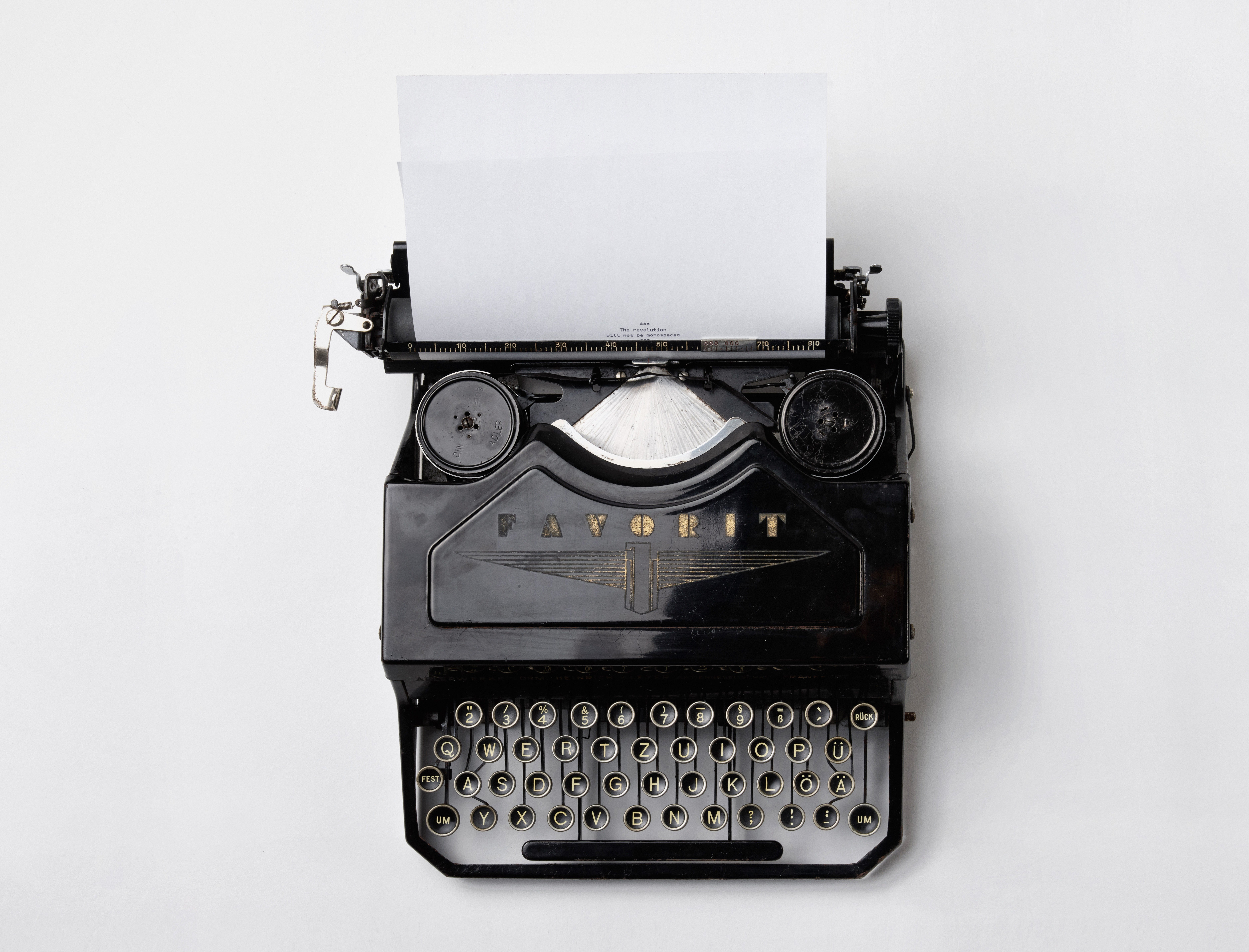 Guest posting for ecommerce: what still works and what's a waste of time